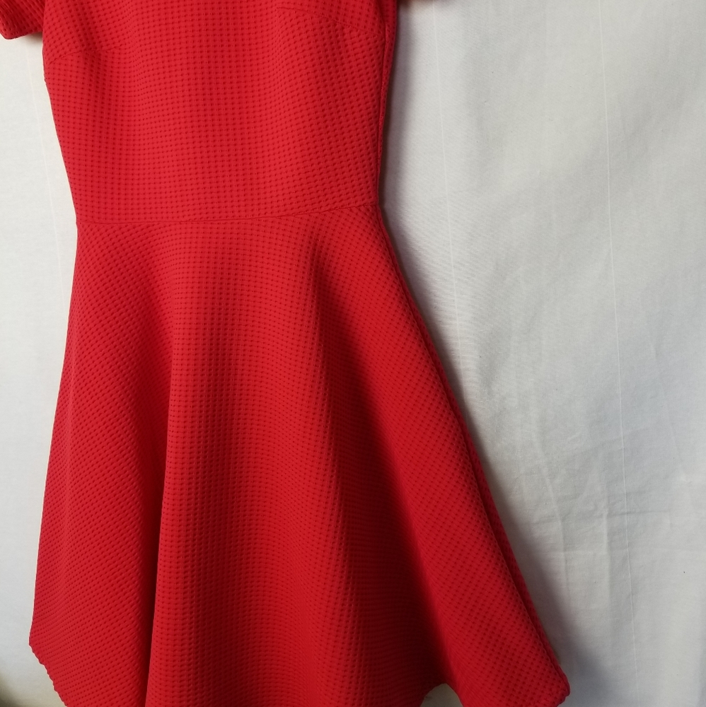 Opening Ceremony Clos Textured Dress Cherry Red Short Sleeves Size Small - Picture 10 of 15